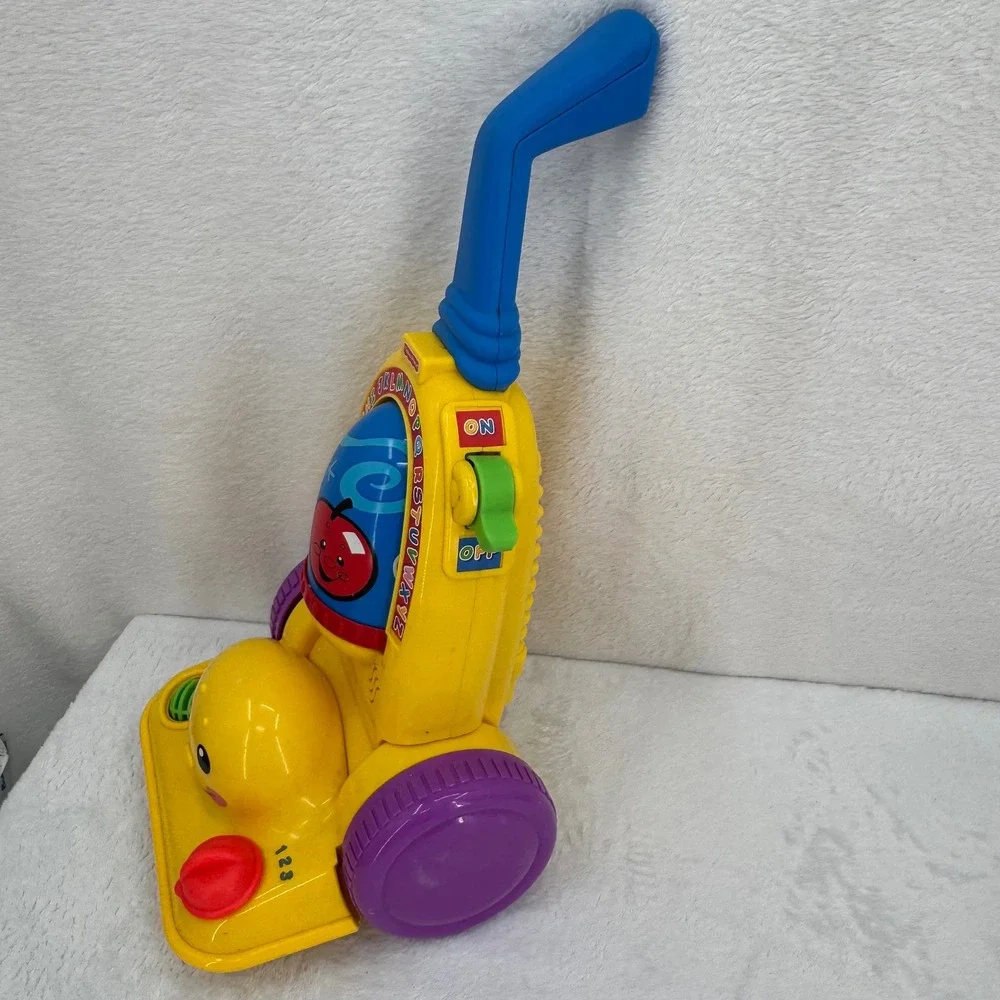 Fisher-Price Laugh & Learn Learning Vacuum Yellow Vintage 2000s Kids Toy -WORKS!